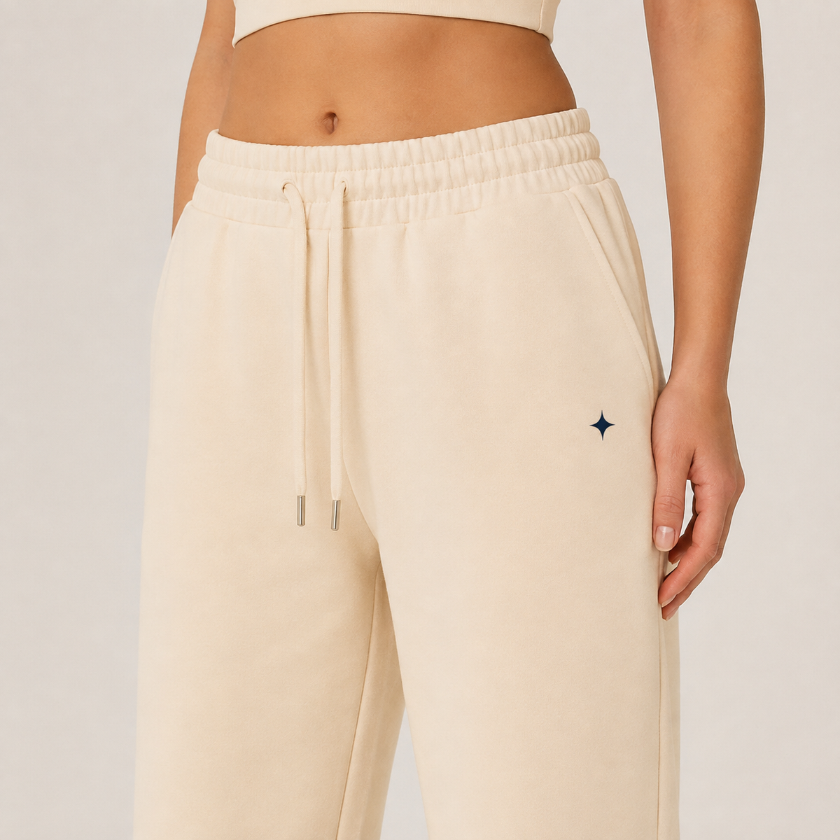 Signature Straight Sweatpants in Apricot
