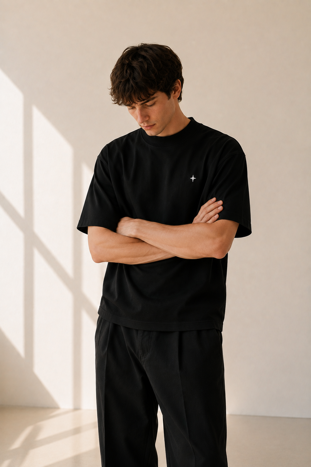 TELLS Signature Oversized Black T-Shirt