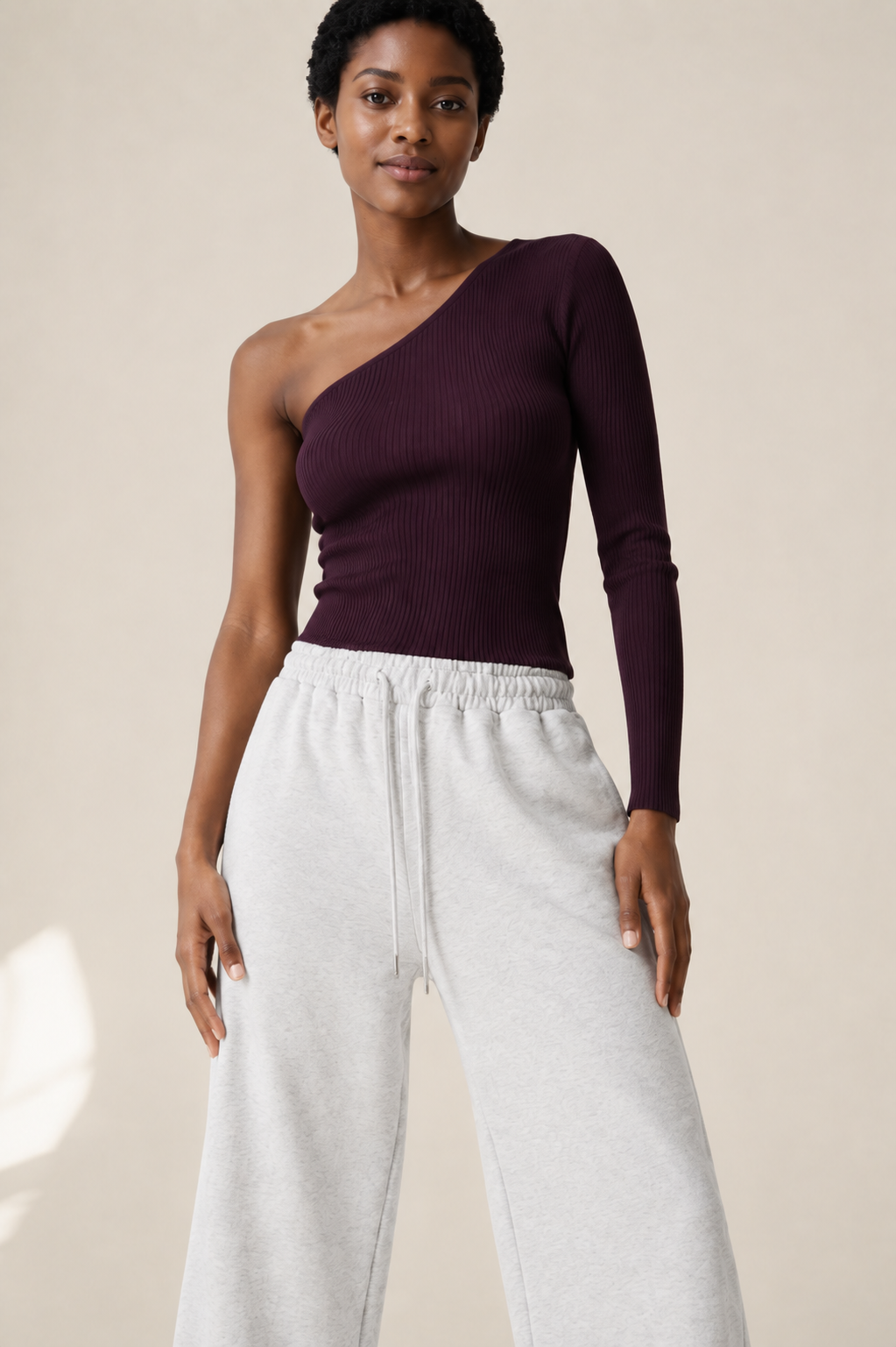 Women’s TELLS Essential Wide-Leg Light Gray Sweatpants