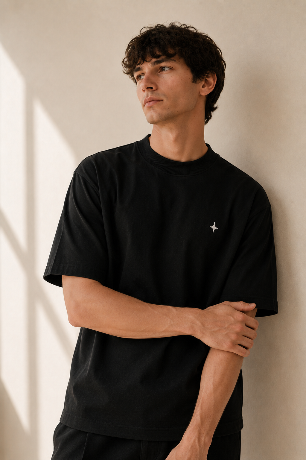 TELLS Signature Oversized Black T-Shirt