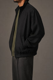 Transit Track Jacket in Black