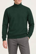 Still Season Turtleneck Sweater in Pine