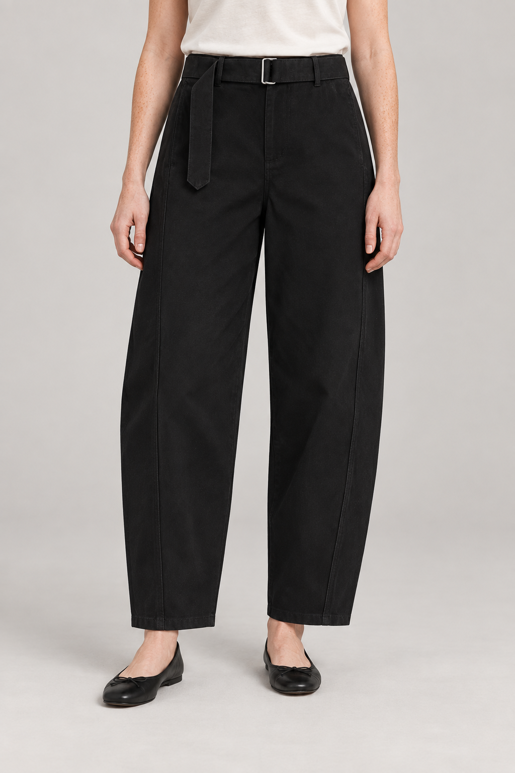 Soft Arc Belted Chinos in Black