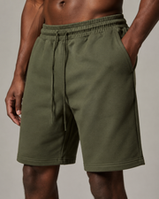 Field Cotton Short in Moss Green detail view
