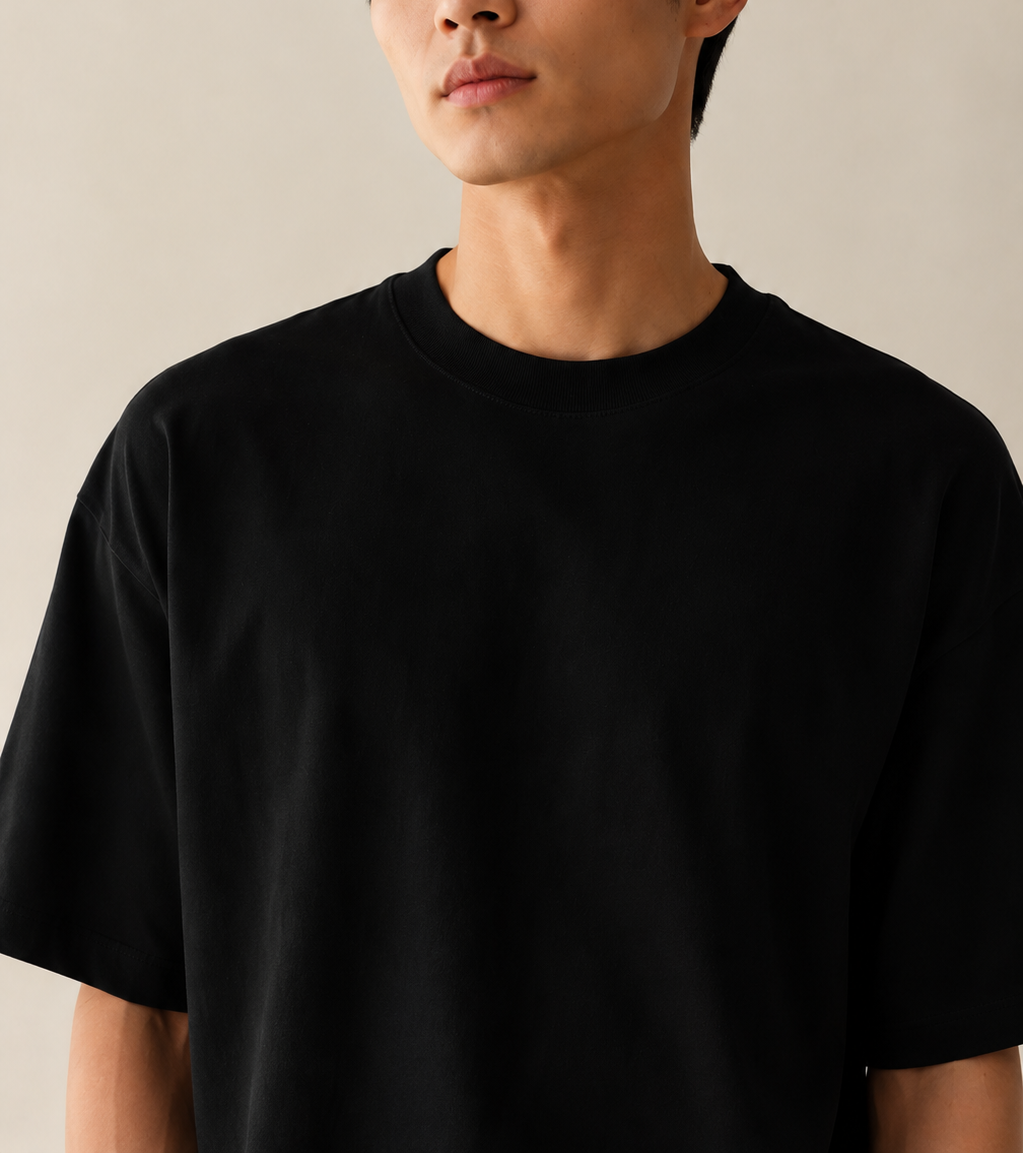 Men’s TELLS Heavyweight Black Oversized T-Shirt — cropped below face