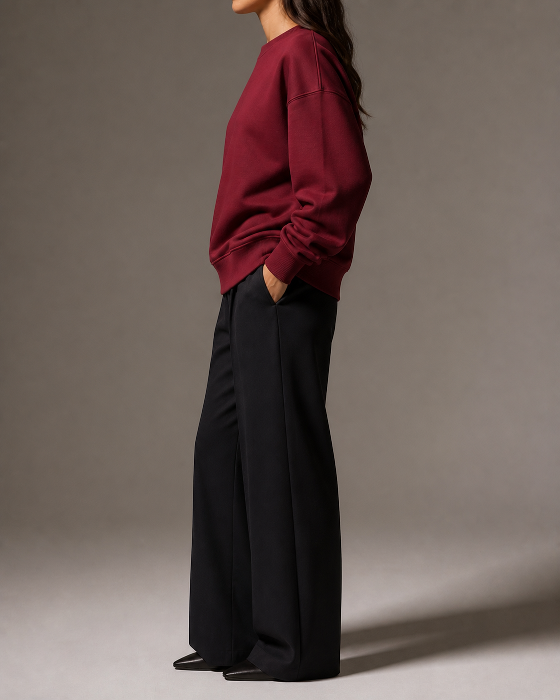 Still Crewneck Sweatshirt in Dull Red